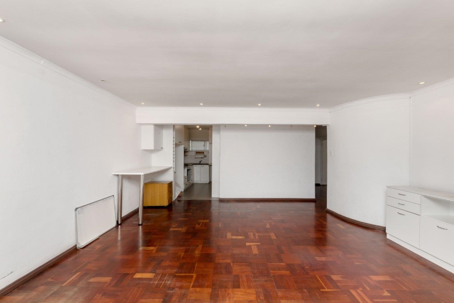 3 Bedroom Property for Sale in Three Anchor Bay Western Cape